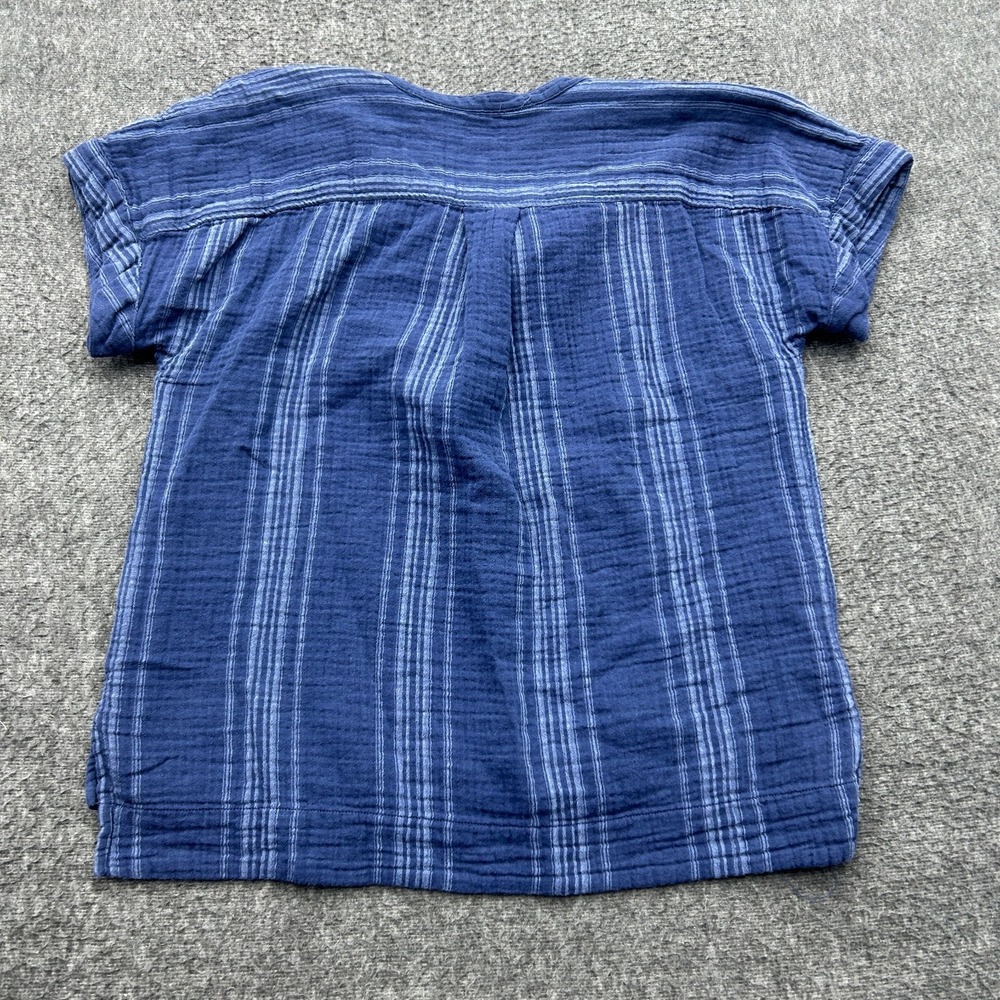 LL Bean Cloud Gauze Split Neck Top Shirt Lightweight Cotton Womens M Blue Stripe - Picture 6 of 7